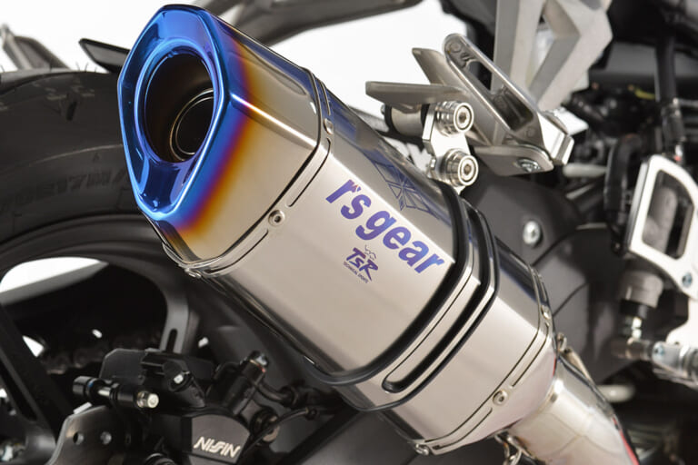 TSRのスリップオンマフラーを装着したホンダCBR250RR HONDA ホンダ CBR250RR チタンマフラー カスタム