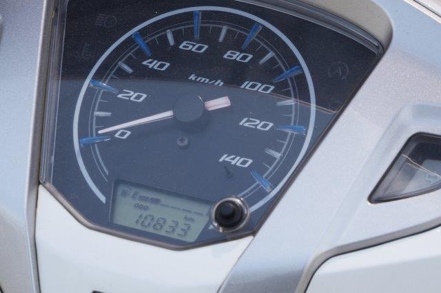 シュアラスターLOOPパワーショット×ホンダ リード125｜シュアラスターLOOPパワーショット「ザ・体感!!」ホンダ リード125編