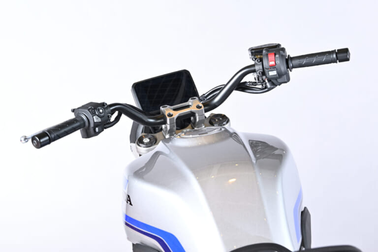 ホンダCB1000Fコンセプト