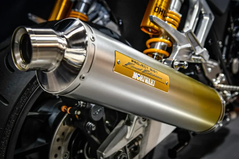 モリワキ Final Edition ZERO GOLD スリップオンマフラー(CB1300 SF/SB Final）