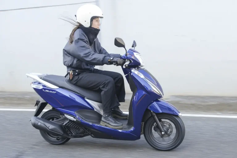 ビギナー女性ライダー×ホンダ リード125