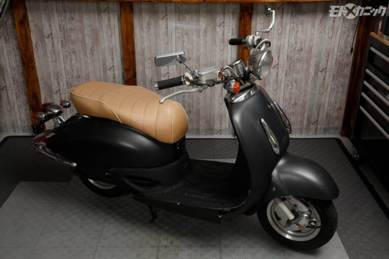 ホンダ｜ジョーカー50｜一度錆びると回復が難しいクロームメッキ。強力被膜で保護しておこう〈KINGシリーズ〉