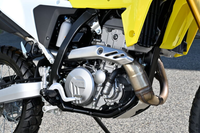 スズキ|DR-Z4S / DR-Z4SM|スズキ新型「DR-Z4S」「DR-Z4SM」の英国価格が判明! 100万円超えは必至か……