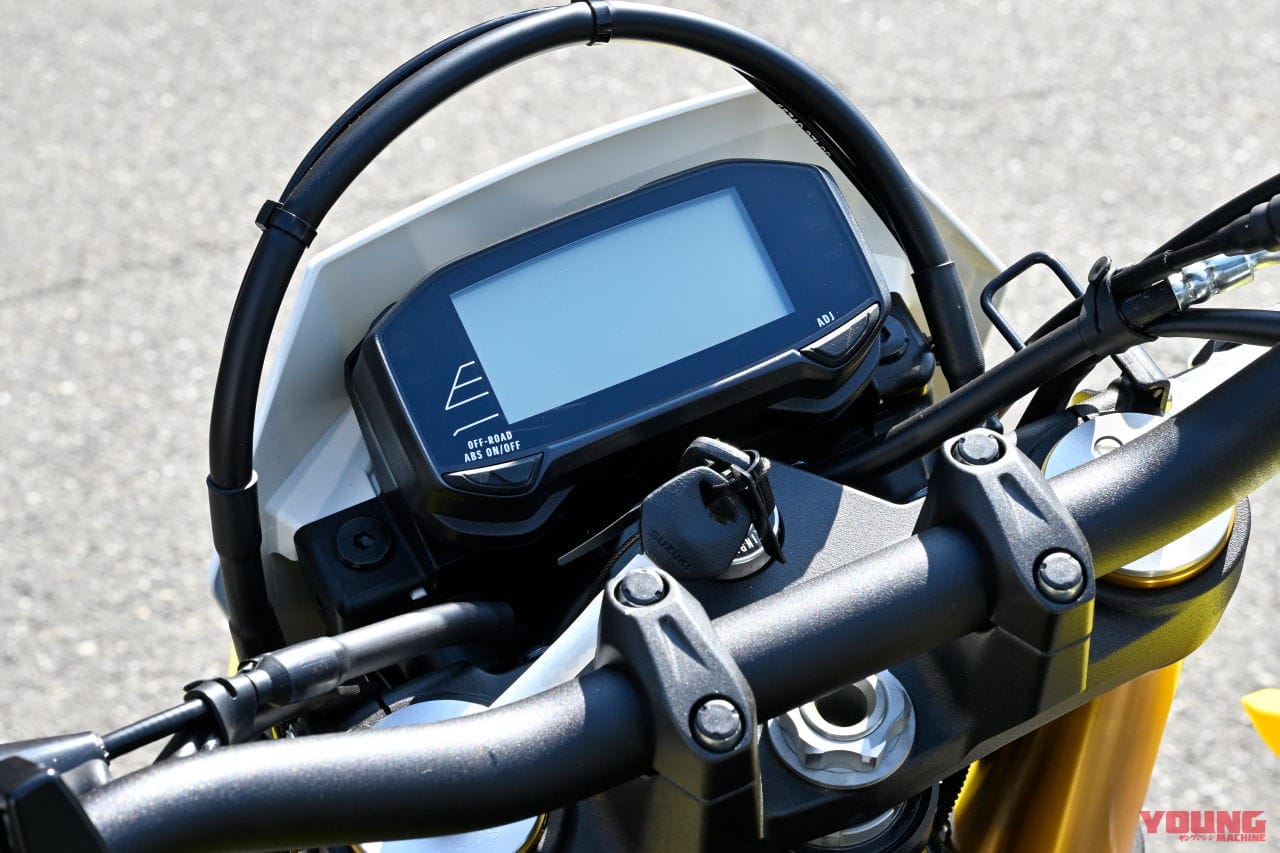 |スズキ新型「DR-Z4S」「DR-Z4SM」の英国価格が判明! 100万円超えは必至か……