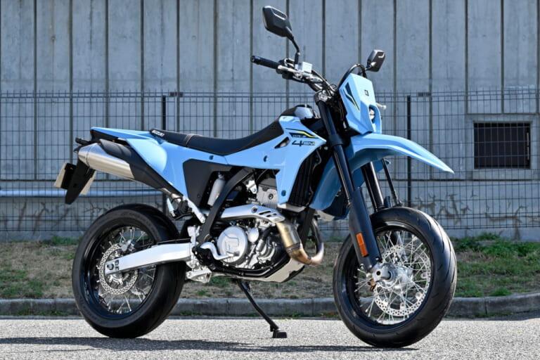 スズキ|DR-Z4SM|輸出仕様|2025年モデル|スズキ新型「DR-Z4S」「DR-Z4SM」の英国価格が判明! 100万円超えは必至か……