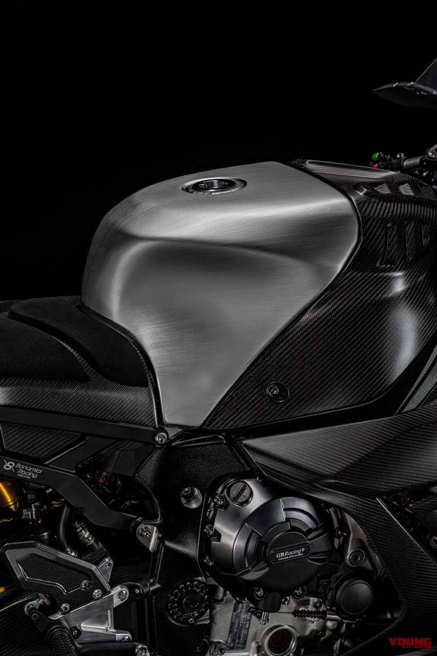 |最高出力230ps超!! BMWモトラッド、次世代スーパーバイク「コンセプト RR」を発表