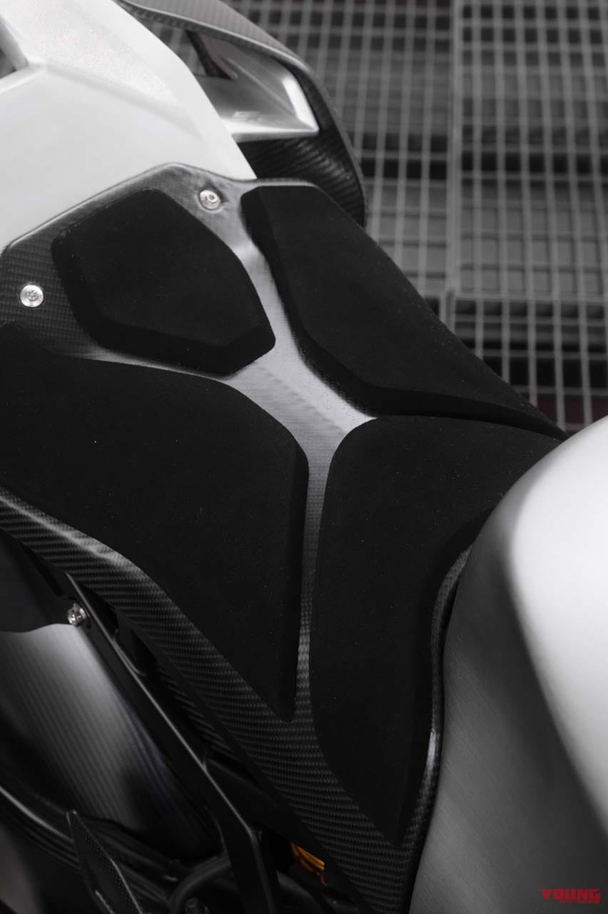 |最高出力230ps超!! BMWモトラッド、次世代スーパーバイク「コンセプト RR」を発表