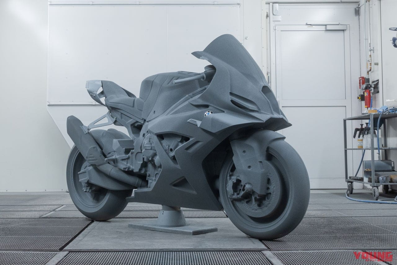 BMW Motorrad Concept RR|最高出力230ps超!! BMWモトラッド、次世代スーパーバイク「コンセプト RR」を発表