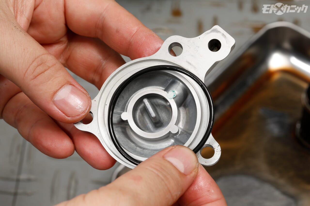 ｜バイクメンテナンスの第一歩。チューニングにも値するエンジンオイル交換〈YAMALUBE〉