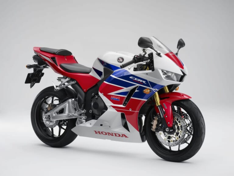 ホンダ CBR600RR|最新中古相場もわかる! 人気バイク歴代モデル図鑑:ホンダCBR600RR【レプソルも登場した2013年モデル】