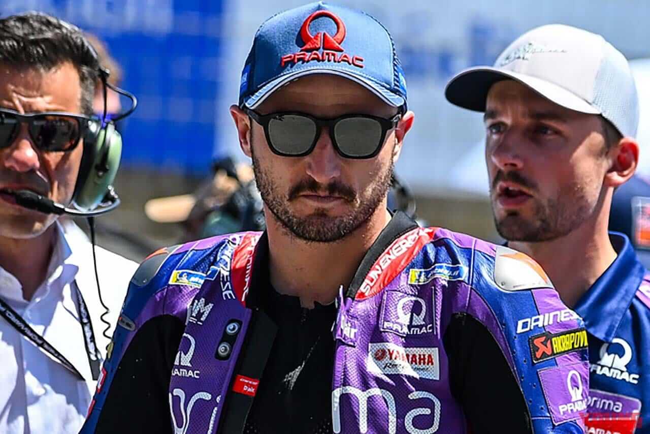 『Paracord』をかけるジャック・ミラー(プリマプラマックヤマハ)|「ベストドレッサーは誰? 」この夏、アイウェアもTOPライダーのレプリカで決めろ【MotoGPサングラス・コレクション2025】