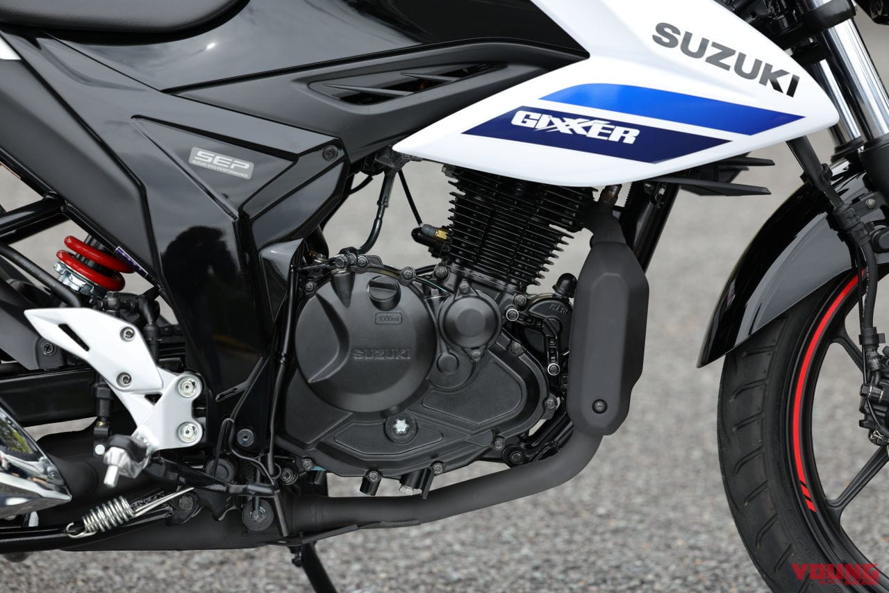 スズキ|ジクサー150|2025年モデル|「バランス絶妙」「気難しさゼロ」レーシング女子・岡崎静夏のスズキ ジクサー150試乗インプレッション