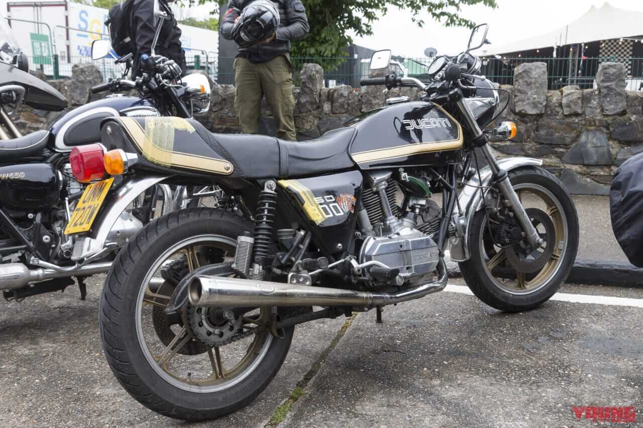 マン島TTで見つけたレアなバイク36選! 欧州で大切に乗られている日本車、トンデモカスタムの欧州車も?|マン島TTで見つけたレアなバイク36選! 欧州で大切に乗られている日本車、トンデモカスタムの欧州車も?