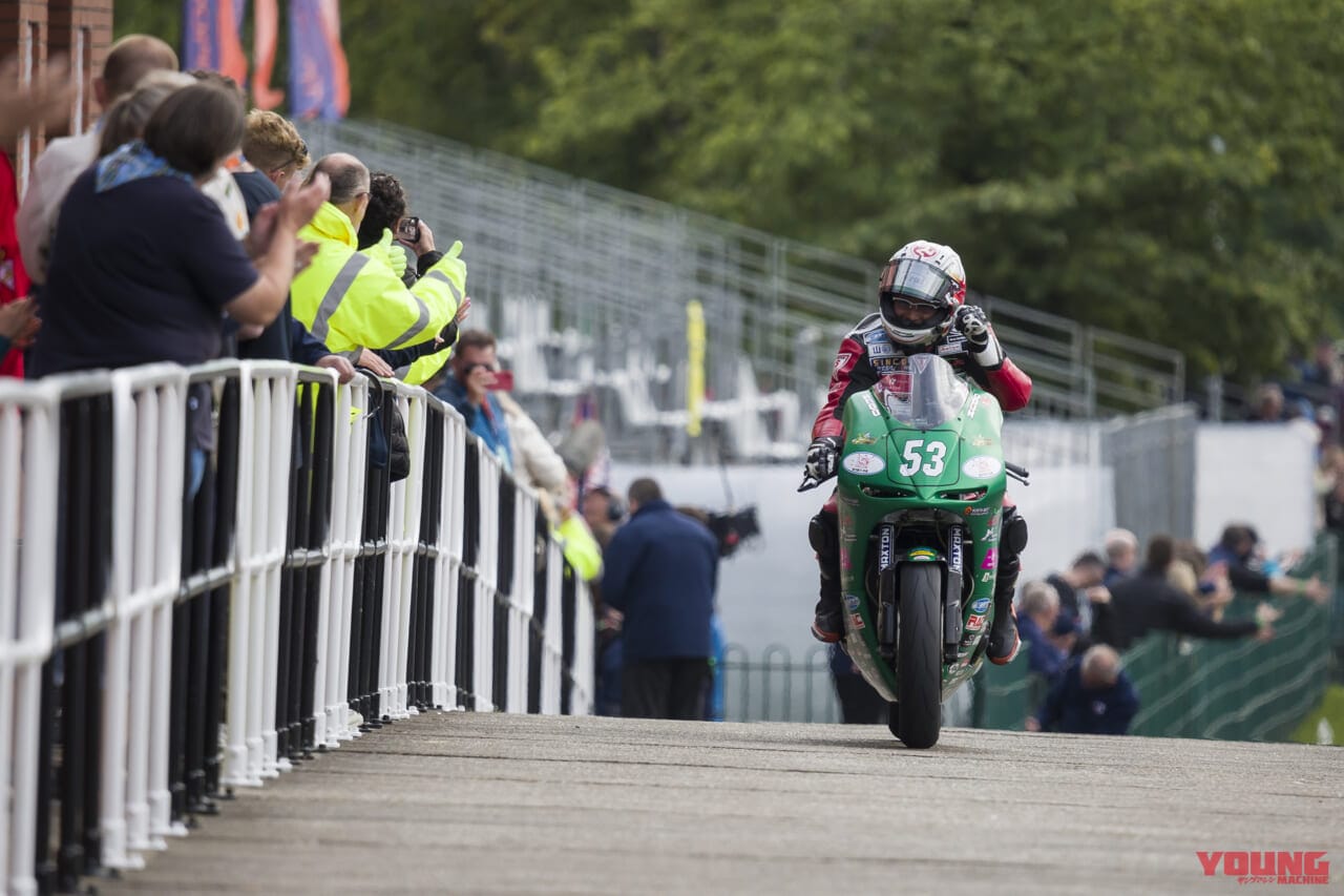 マン島TTレース|2025年|2025年マン島TT、日本人ライダーの山中正之選手が決勝の2レースを完走!