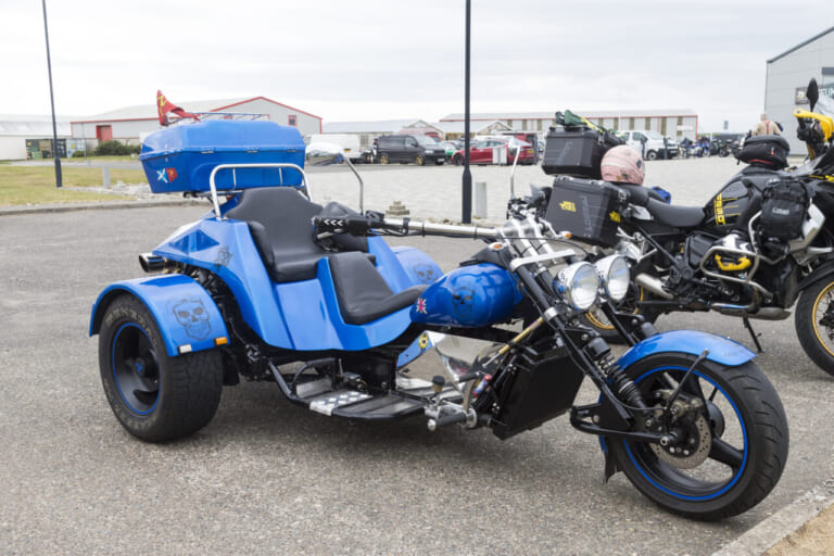 マン島TTで見つけたレアなバイク36選! 欧州で大切に乗られている日本車、トンデモカスタムの欧州車も?|マン島TTで見つけたレアなバイク36選! 欧州で大切に乗られている日本車、トンデモカスタムの欧州車も?