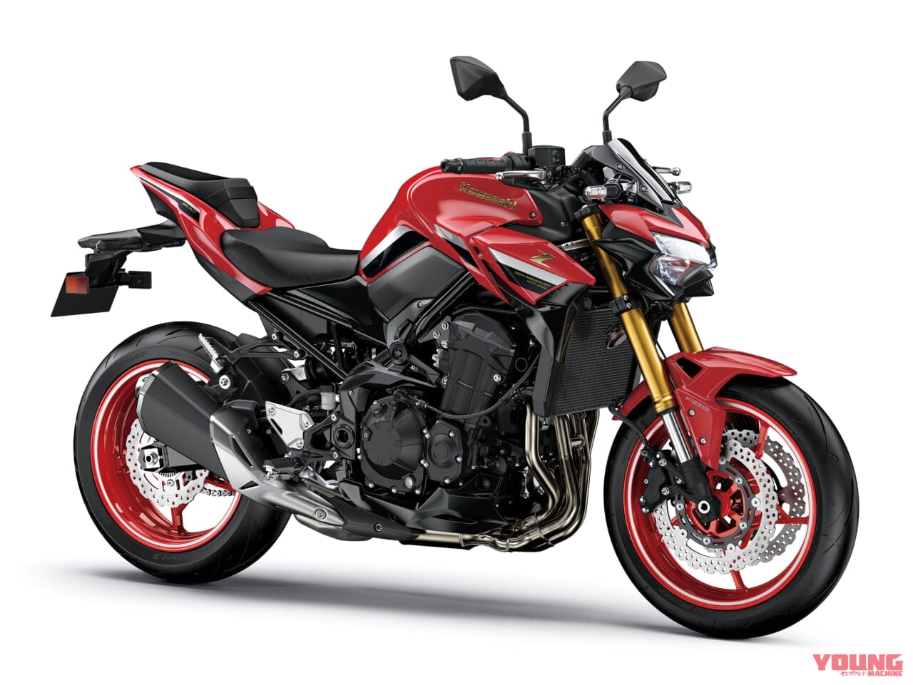 KAWASAKI Z900｜最新相場もわかる! 人気バイク歴代モデル図鑑：カワサキZ900【上級/限定車も登場の2022年モデル】