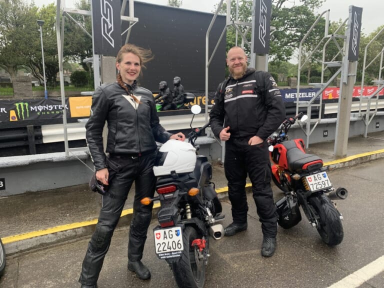 マン島TTで見つけたレアなバイク36選! 欧州で大切に乗られている日本車、トンデモカスタムの欧州車も?|マン島TTで見つけたレアなバイク36選! 欧州で大切に乗られている日本車、トンデモカスタムの欧州車も?