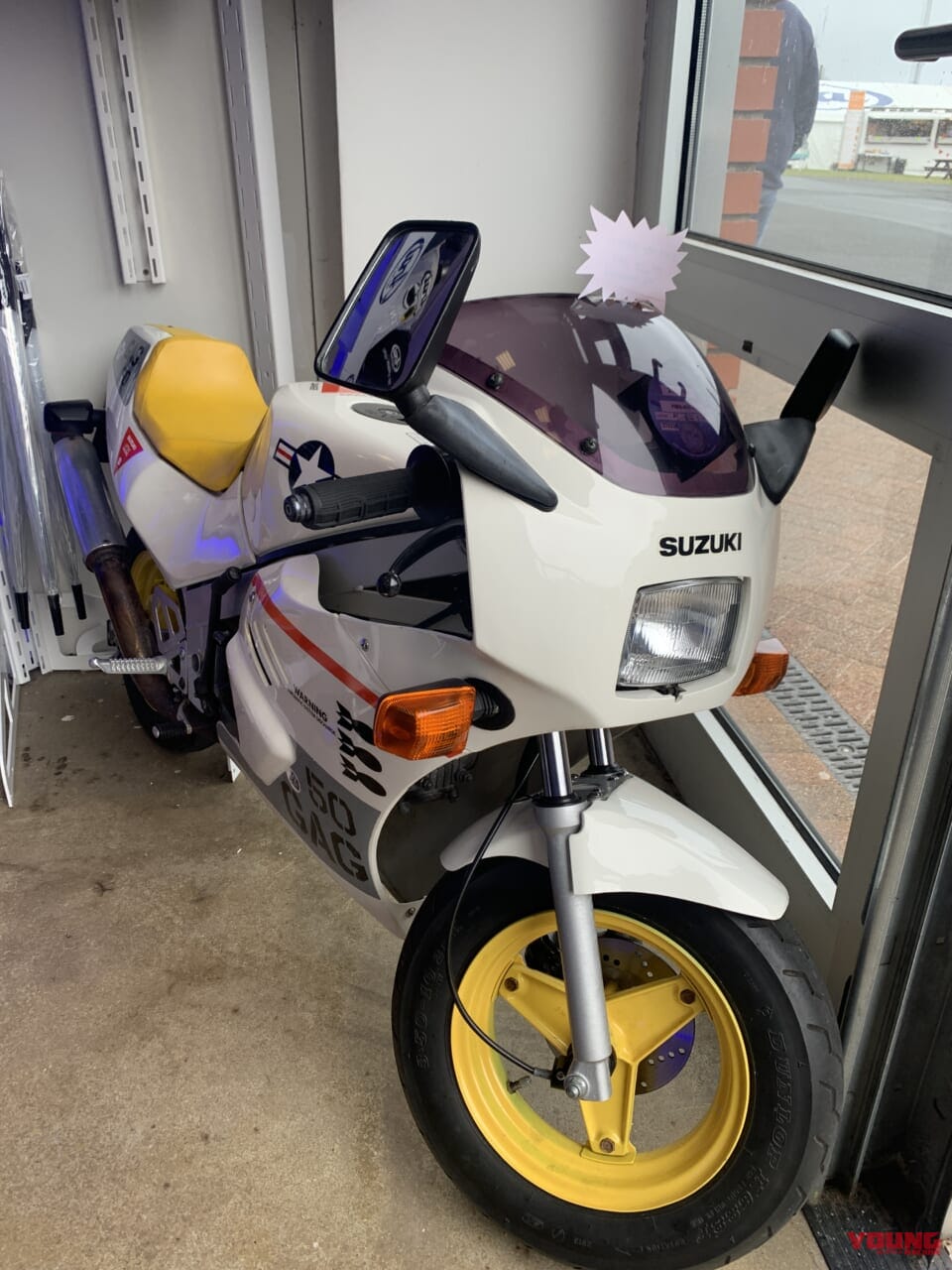 マン島TTで見つけたレアなバイク36選! 欧州で大切に乗られている日本車、トンデモカスタムの欧州車も?|マン島TTで見つけたレアなバイク36選! 欧州で大切に乗られている日本車、トンデモカスタムの欧州車も?