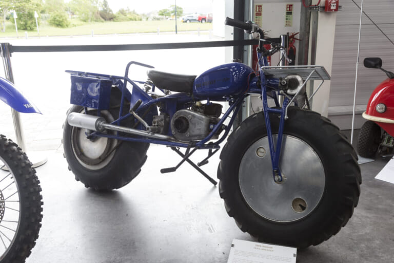 マン島TTで見つけたレアなバイク36選! 欧州で大切に乗られている日本車、トンデモカスタムの欧州車も?|マン島TTで見つけたレアなバイク36選! 欧州で大切に乗られている日本車、トンデモカスタムの欧州車も?