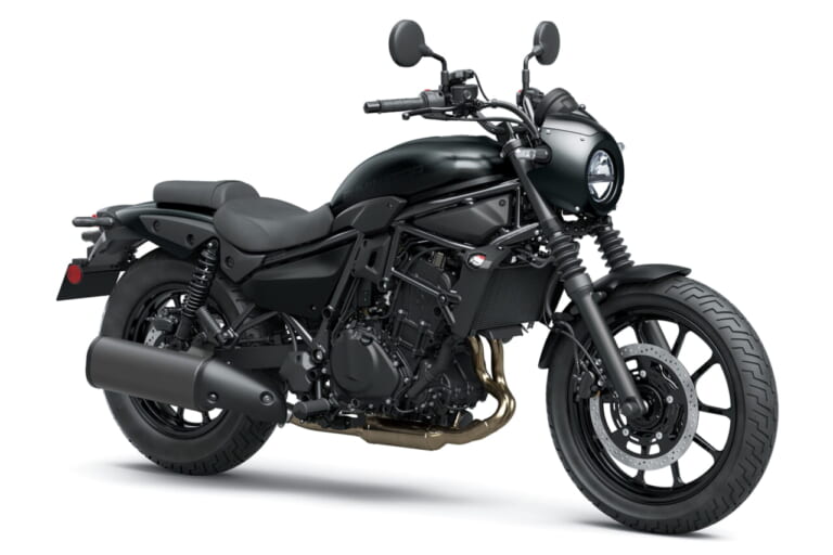 カワサキ|エリミネーター|2026年モデル|カワサキ「エリミネーター」シリーズ、早くも2026年モデルへ!! SEに新色ホワイト登場&マット色復活、STDはレッド系も初披露