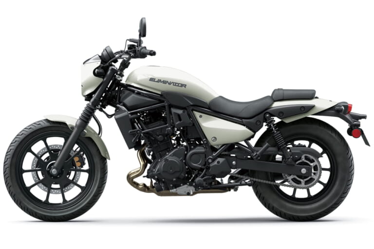 カワサキ|エリミネーター|2026年モデル|カワサキ「エリミネーター」シリーズ、早くも2026年モデルへ!! SEに新色ホワイト登場&マット色復活、STDはレッド系も初披露