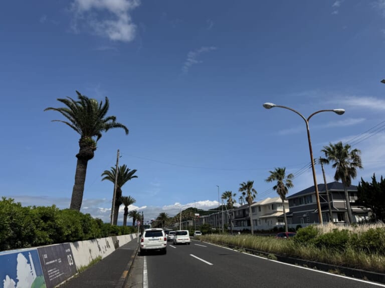 三浦半島｜⼥優・指出瑞貴の「バイク×⾳楽×コーヒーdiary(仮)」