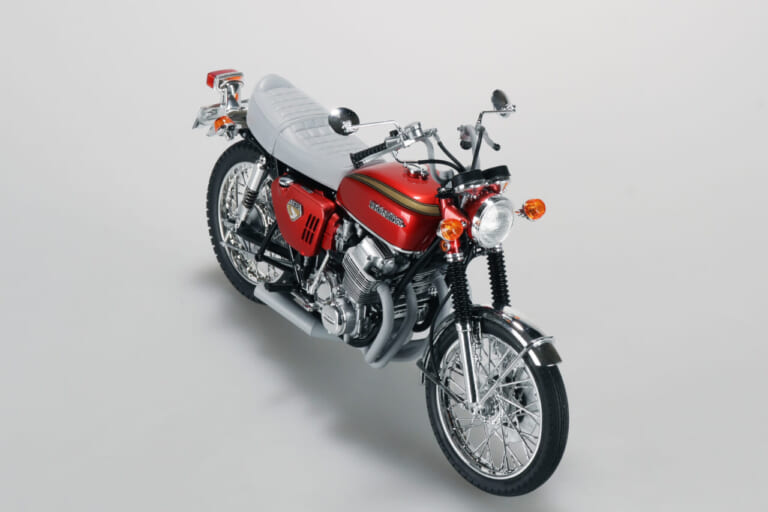 青島文化教材社 No.23 1/12 ホンダ CB750 ドリーム CB750 FOUR '69 カスタム｜伝説を組み上げろ! アオシマ 1/12プラモデル「ホンダ CB400FOUR/CB750FOUR」往年のカスタムスタイルで登場