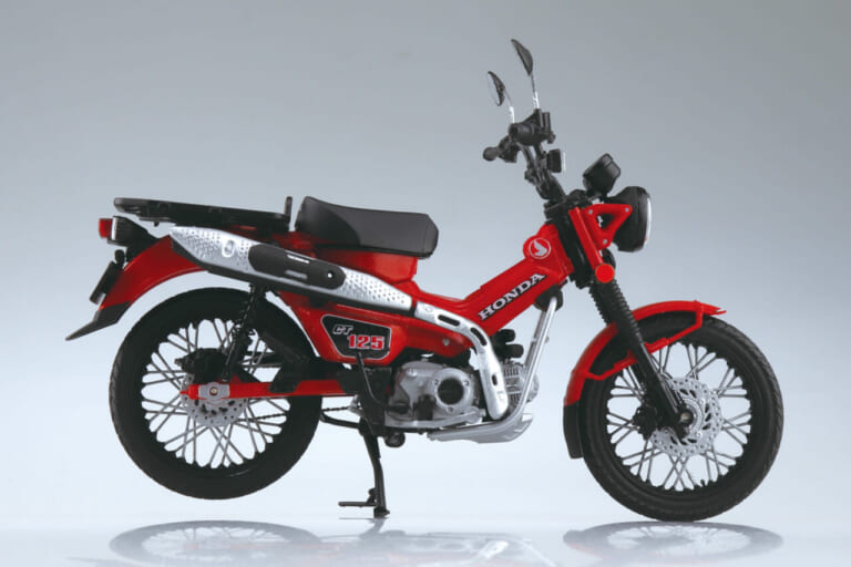 1/12 完成品バイク Honda CT125 ハンターカブ｜世界を広げるタフな相棒を掌に! 人気の「Honda CT125 ハンターカブ」1/12スケールモデルが再登場