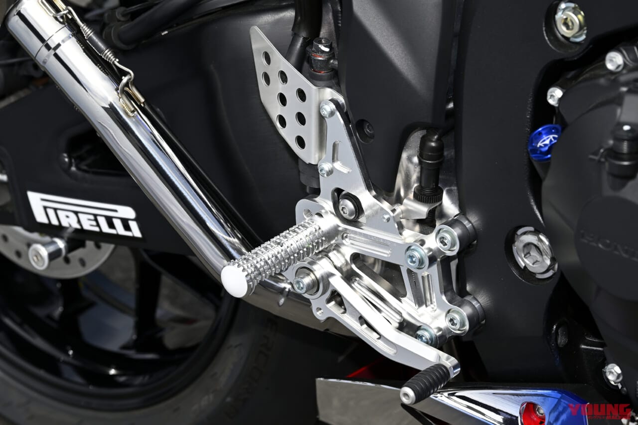 |変則2本出し”MD211VF管”復活! CBR600RR用モリワキ「ZERO GP ANO」