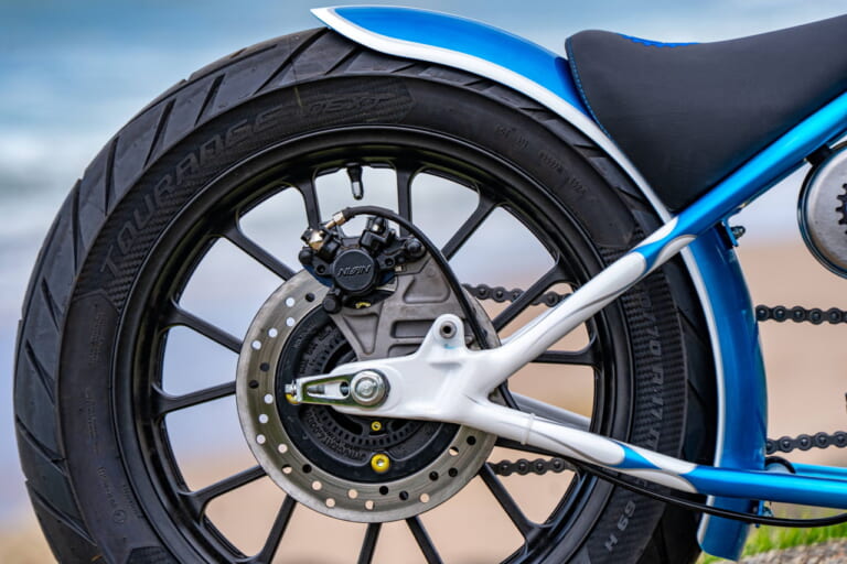 Hachimaan – MAAN Motocicli Audaci: Italy|「え、これがGB350Sなの?!」イタリアで作られた和ボバー・「Hachimanaan」は八幡の名がルーツ【欧州カスタム優勝車】