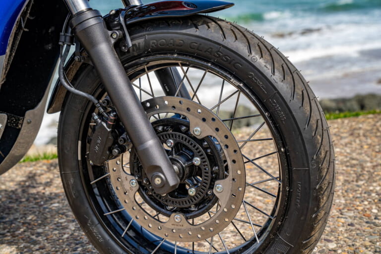 Mia – TubaisMoto: Portugal|「え、これがGB350Sなの?!」イタリアで作られた和ボバー・「Hachimanaan」は八幡の名がルーツ【欧州カスタム優勝車】