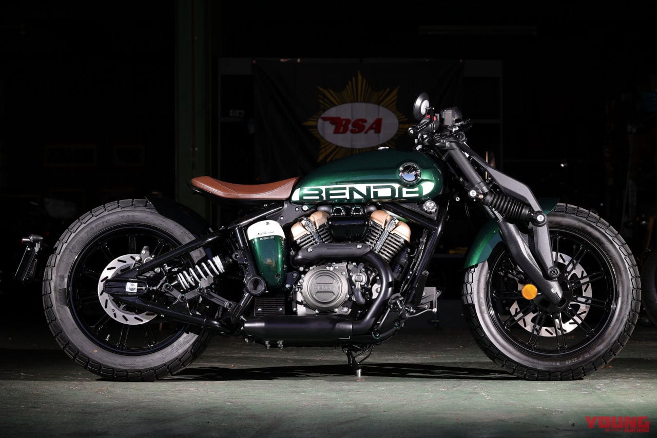 ベンダ|ナポレオンボブ250|水冷250cc・V型2気筒のカスタムクルーザー「BENDA ナポレオンボブ250」日本上陸ほぼ確! 独自のサスペンションを持つ怪マシン