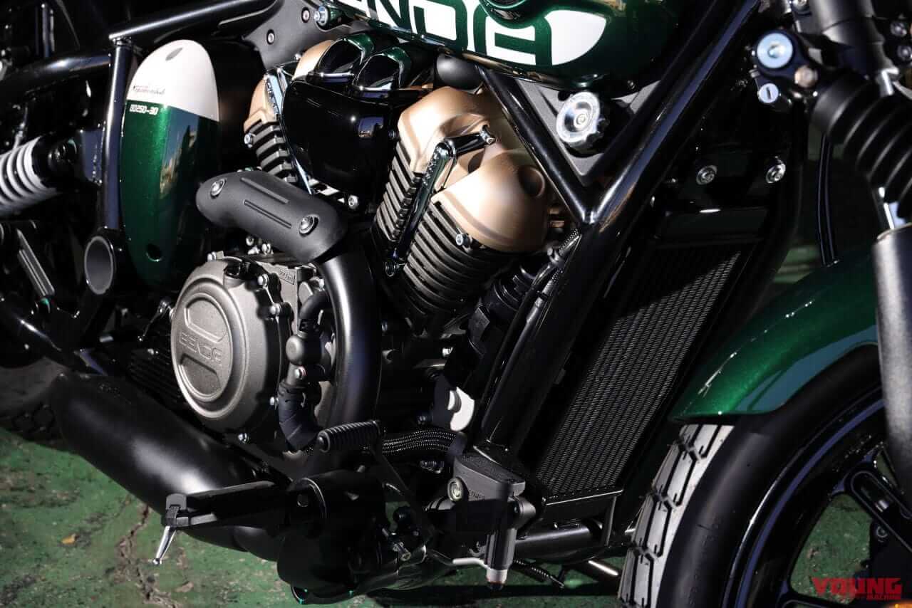 ベンダ|ナポレオンボブ250|水冷250cc・V型2気筒のカスタムクルーザー「BENDA ナポレオンボブ250」日本上陸ほぼ確! 独自のサスペンションを持つ怪マシン