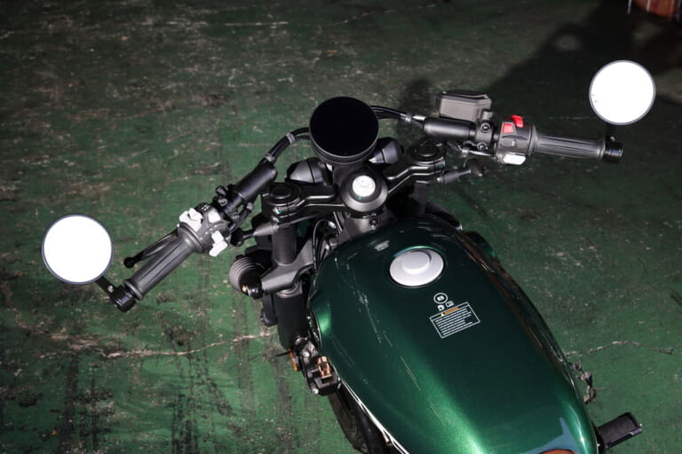 ベンダ|ナポレオンボブ250|水冷250cc・V型2気筒のカスタムクルーザー「BENDA ナポレオンボブ250」日本上陸ほぼ確! 独自のサスペンションを持つ怪マシン