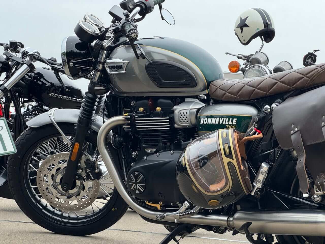 ジェントルマンズライド(DGR)｜クラシックバイクで駆け抜ける東京 —— ジェントルなライダーたちの物語2025