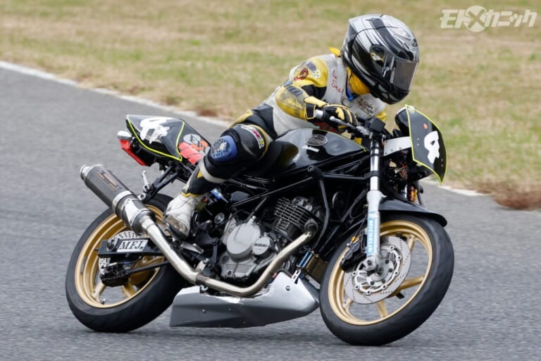 BOST｜走行｜SUZUKI Goose250｜[旧車サーキット走行会] アストライドB.O.S.T.：第1回にして大盛況! シングル＆ツインオーナーが大挙エントリー
