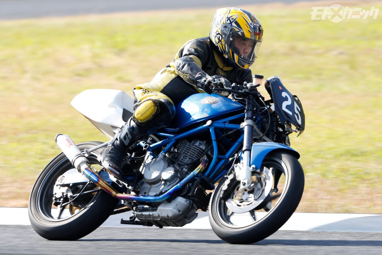BOST｜走行｜SUZUKI Goose250｜[旧車サーキット走行会] アストライドB.O.S.T.：第1回にして大盛況! シングル＆ツインオーナーが大挙エントリー