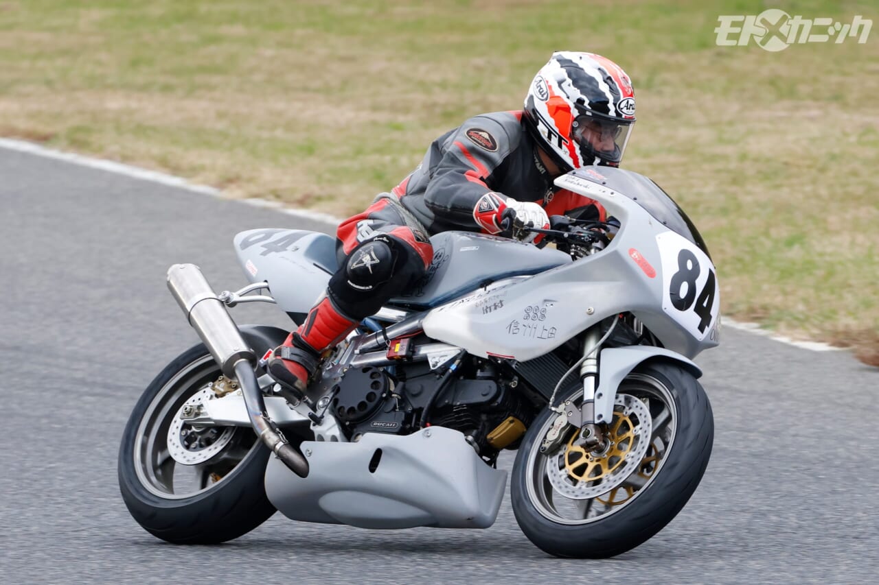 BOST｜走行｜OVER OV10A｜[旧車サーキット走行会] アストライドB.O.S.T.：第1回にして大盛況! シングル＆ツインオーナーが大挙エントリー
