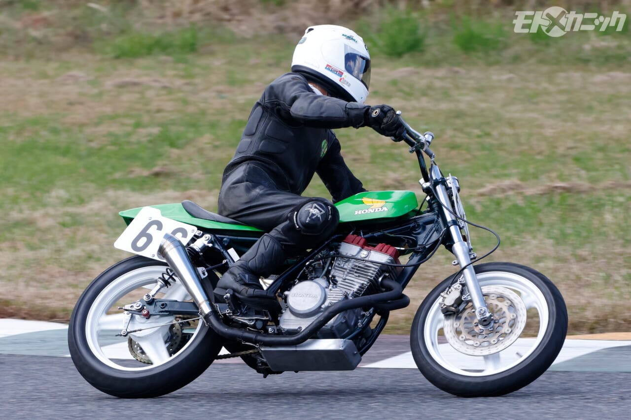 BOST｜走行｜HONDA GB250｜[旧車サーキット走行会] アストライドB.O.S.T.：第1回にして大盛況! シングル＆ツインオーナーが大挙エントリー
