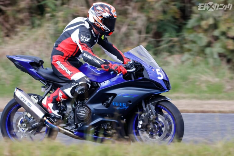 BOST｜走行｜YAMAHA YZF-R7｜[旧車サーキット走行会] アストライドB.O.S.T.：第1回にして大盛況! シングル＆ツインオーナーが大挙エントリー