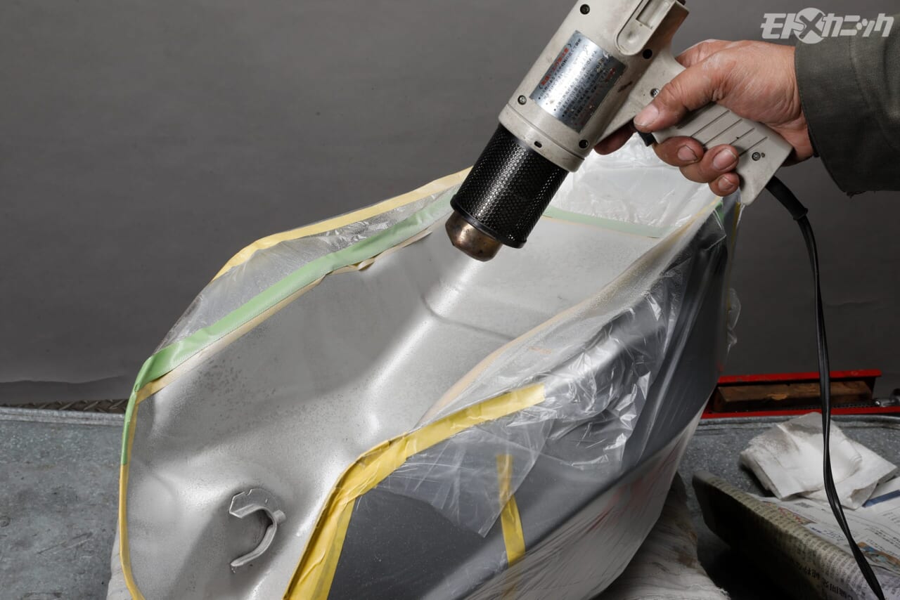 ｜[バイクメンテDIY] スプレー塗装で赤サビを食い止める! 簡単手軽にできて効果抜群のサビ対策〈ラストロックシステム〉