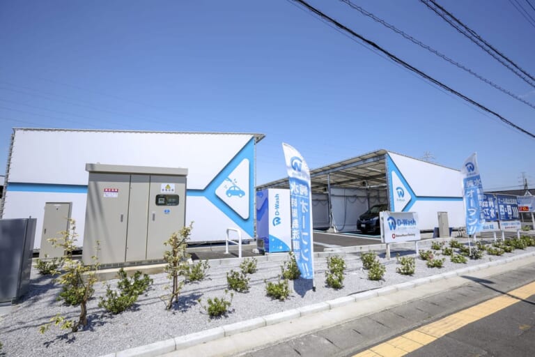 D-Wash本庄|令和の最新洗車場はバイクに最適! 手軽にピカピカ【D-Wash体験レポート】 | クロスカブ110はキレイになるか?!