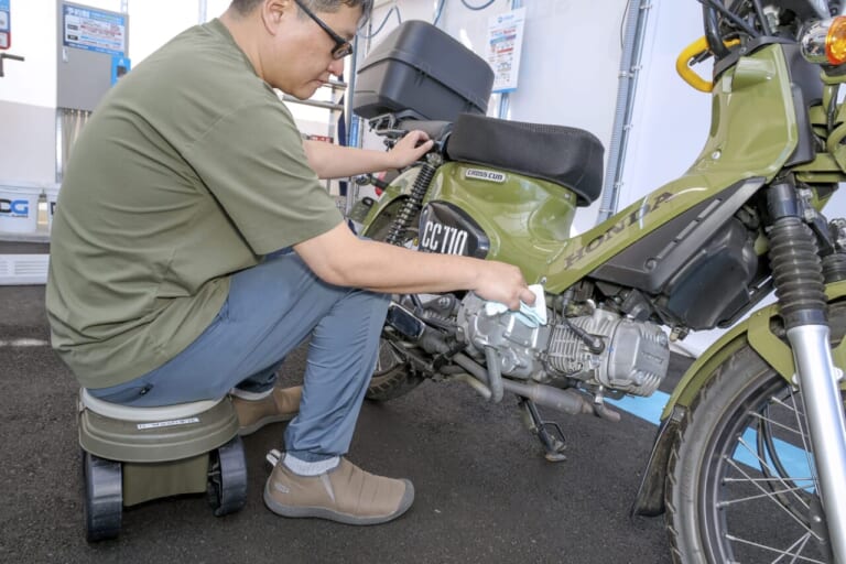 吹き上げ｜令和の最新洗車場はバイクに最適! 手軽にピカピカ【D-Wash体験レポート】 | クロスカブ110はキレイになるか?!