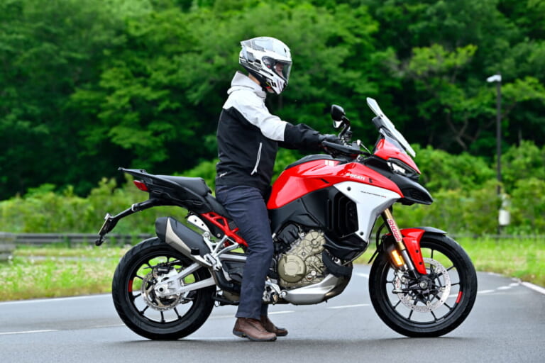 Astemo|SHOWA EERA Gen2|SHOWAの『後付け可能』な新世代サスペンションが凄い! 足着き改善の自動車高調整もギヤ式に進化【Astemoテックショー2025】