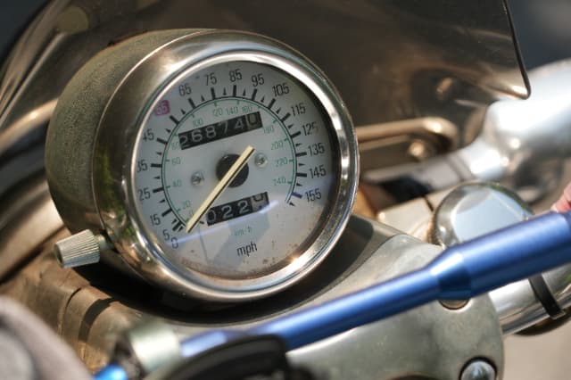シュアラスターLOOPパワーショット×ヤマハ・VMAX1200｜シュアラスターLOOPパワーショット「ザ・体感!!」ヤマハVMAX1200編