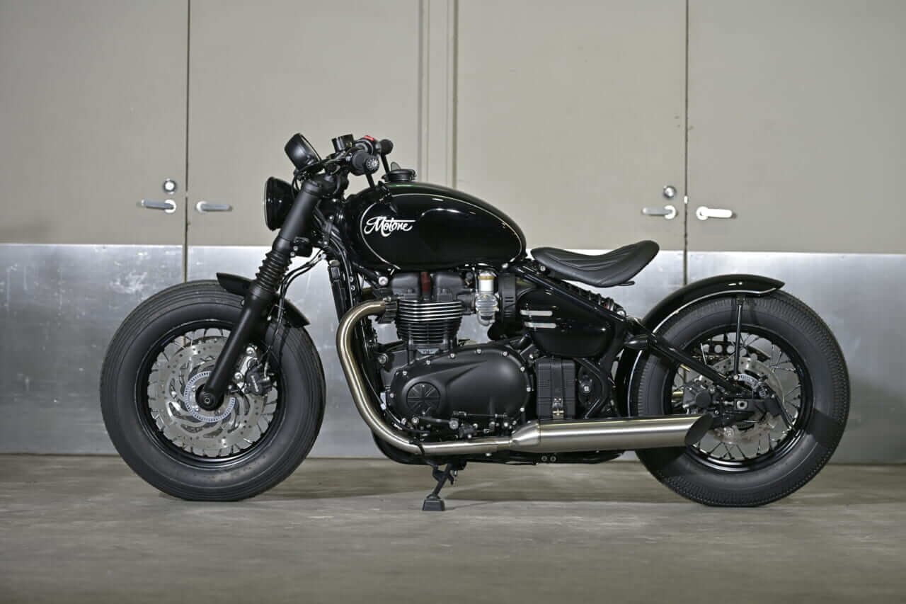 BLACK CUSTOM V2. ｜【トライアンフ ボンネビルボバー カスタム】BLACK CUSTOM V2.〈プロト〉