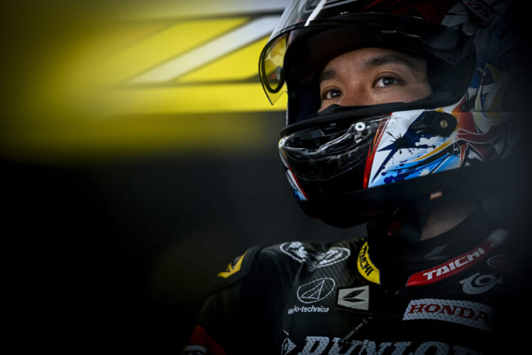 ファインダー越しに見た長島哲太×ダンロップの挑戦|真弓悟史|序盤のトップ走行は奇策か、当然か──ファインダー越しに見た長島哲太×ダンロップの挑戦2025