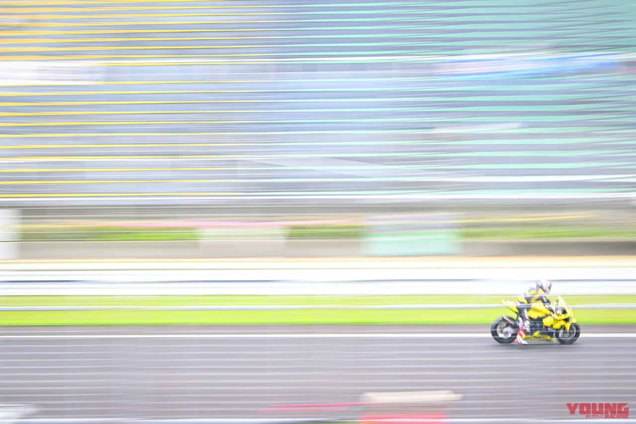 |序盤のトップ走行は奇策か、当然か──ファインダー越しに見た長島哲太×ダンロップの挑戦2025