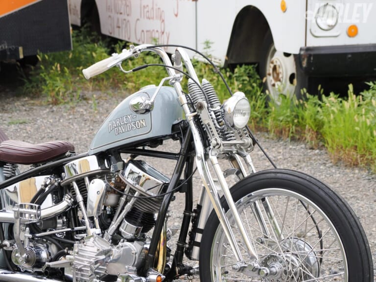 PANHEAD SPRINGER CHOPPER｜遠藤自動車サービスカスタム｜フロントまわり｜[ハーレーカスタム] パンヘッドスプリンガーチョッパー：フロントに珠玉のVLスプリンガー!〈遠藤自動車サービス〉
