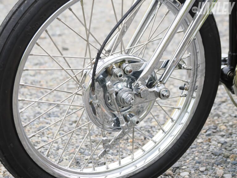 PANHEAD SPRINGER CHOPPER｜遠藤自動車サービスカスタム｜フロントブレーキ｜[ハーレーカスタム] パンヘッドスプリンガーチョッパー：フロントに珠玉のVLスプリンガー!〈遠藤自動車サービス〉